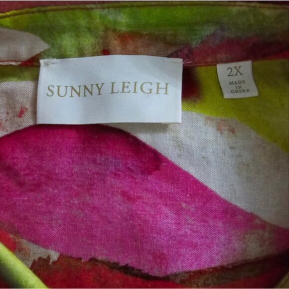 Sunny Leigh Watercolor Floral Linen Blend Button Down Shirt Plus Size 2X New! - Picture 8 of 8